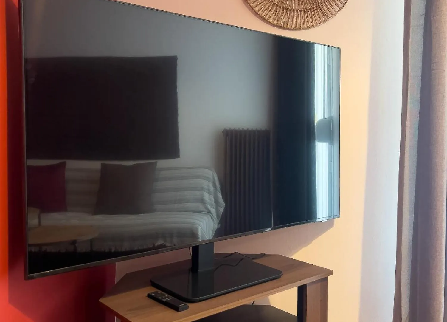 Homevision - Chic In The City Soluň